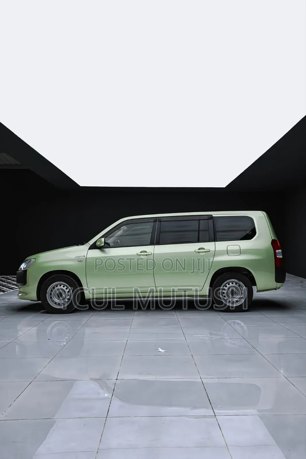 Toyota Probox 1.5 Hybrid DX Comfort 2019 Green