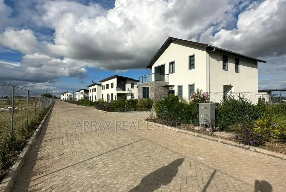 4bdrm Villa in 4Br Plus Dsq, Maasai Lodge for sale