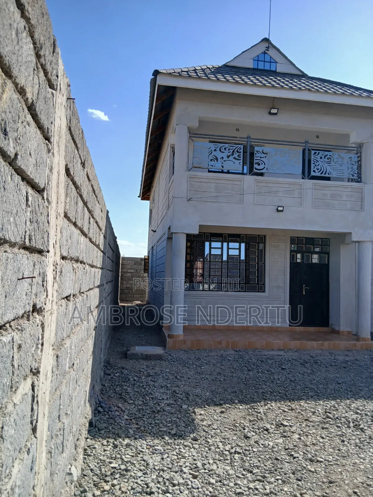 5bdrm Maisonette in Mastore, Kalimoni for sale