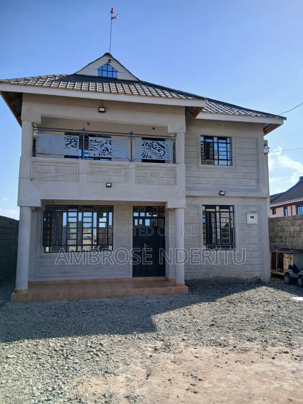 5bdrm Maisonette in Mastore, Kalimoni for sale