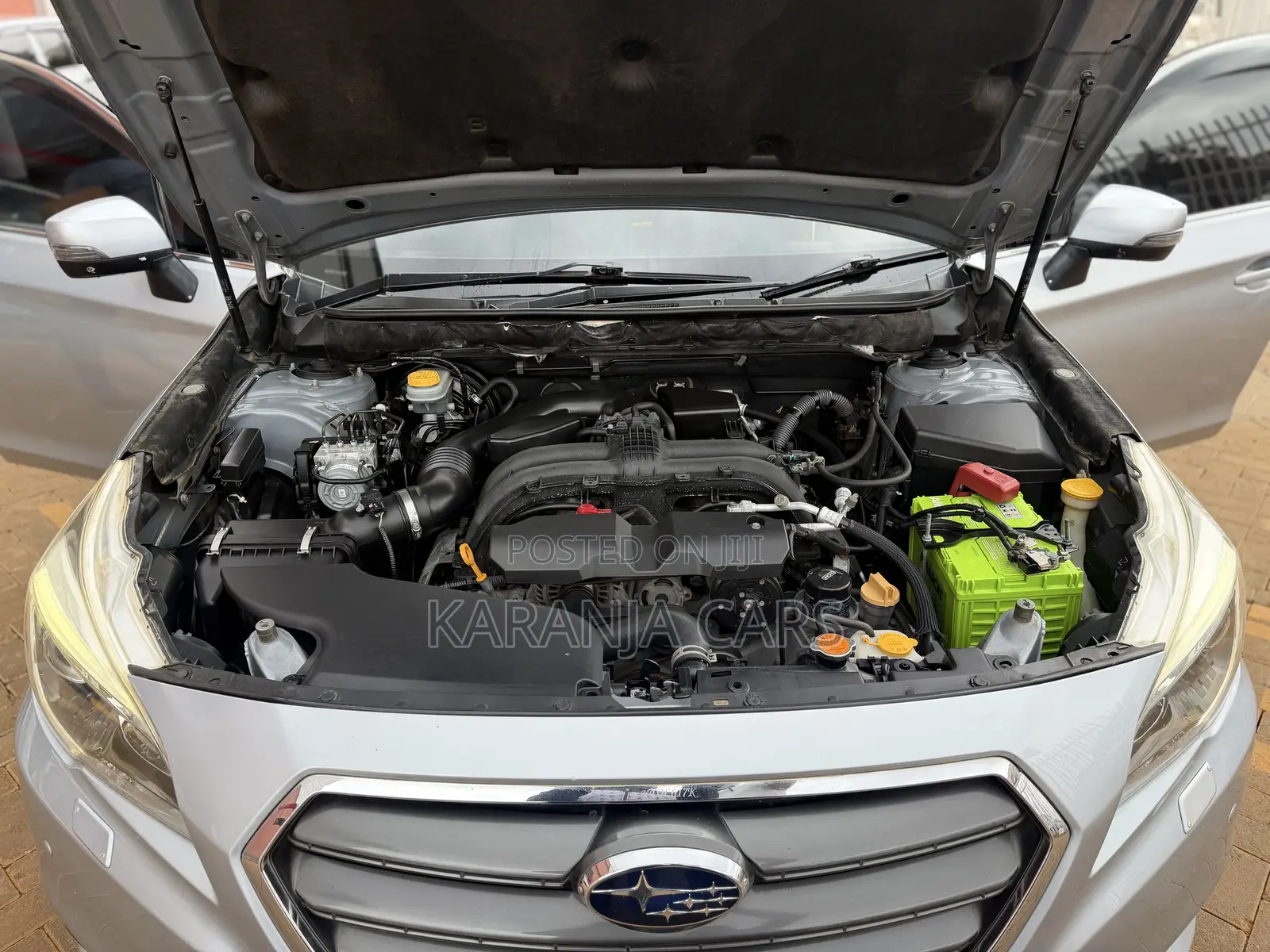 Subaru Legacy 2.5i Limited 4dr Sedan AWD (2.5L 4cyl CVT) 2014 Silver
