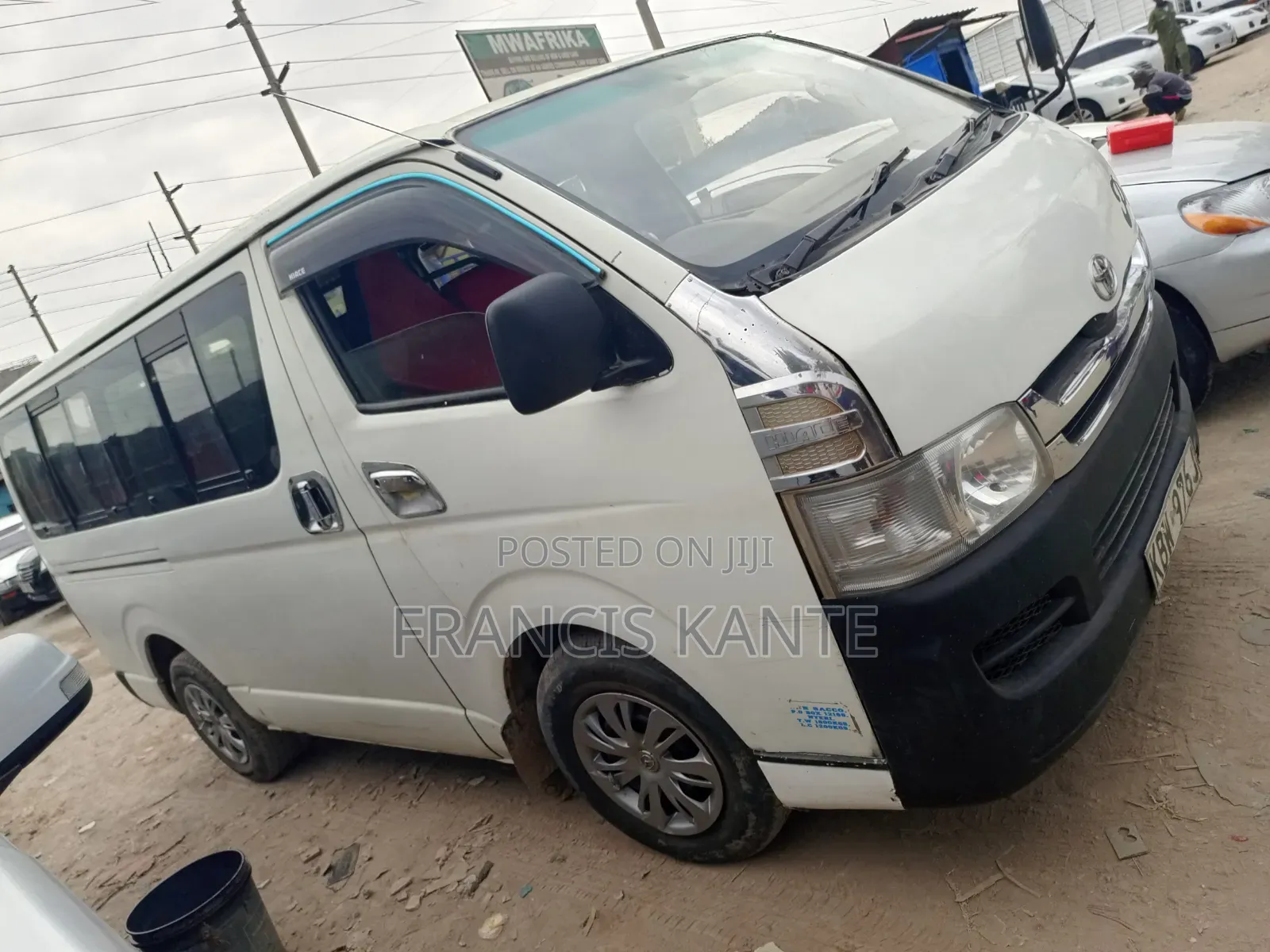 Toyota HiAce 2012 White