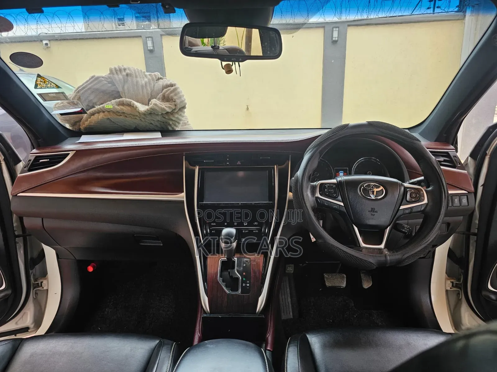 Toyota Harrier 2014 Pearl