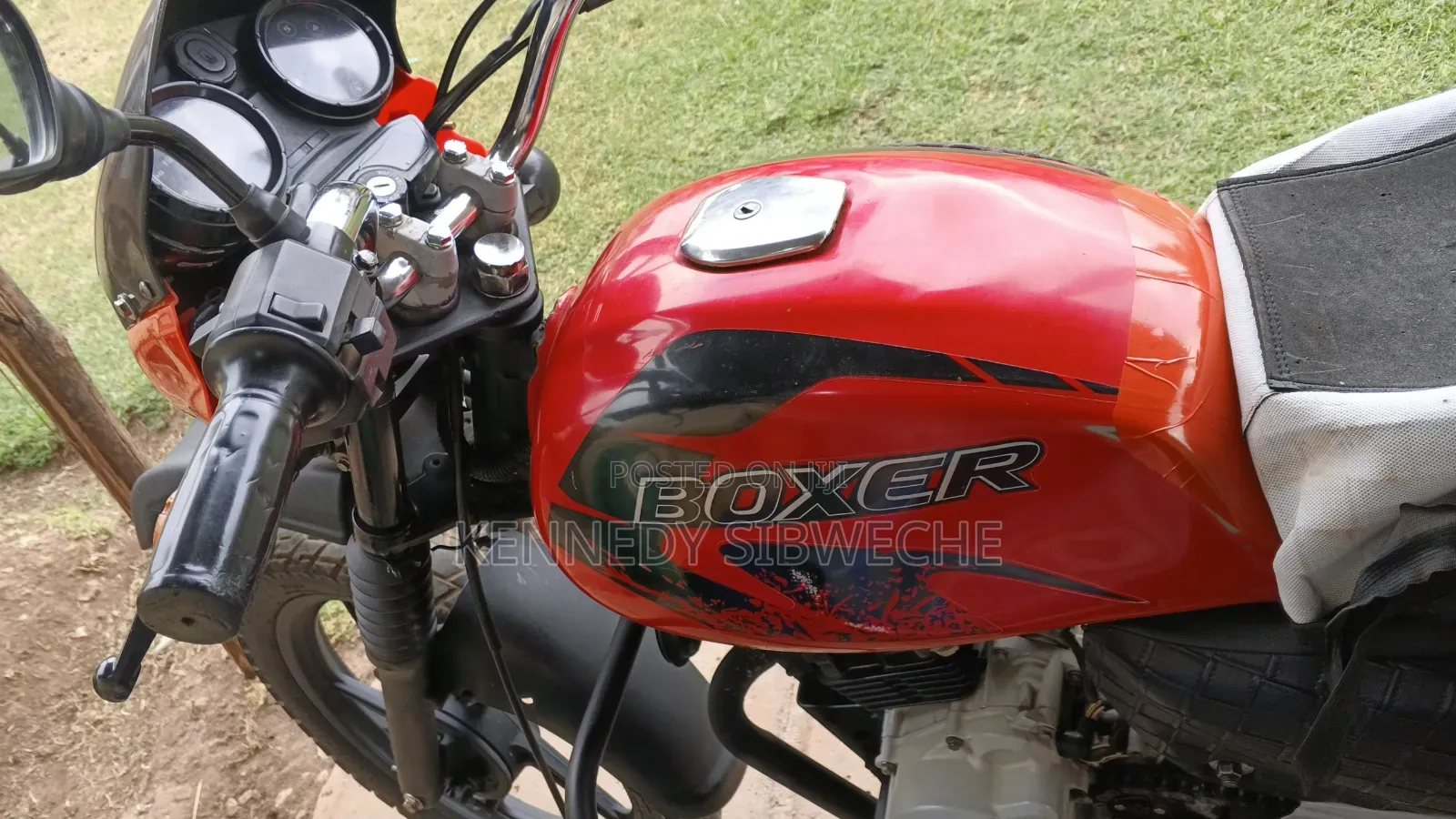 Bajaj Boxer 2022 Red