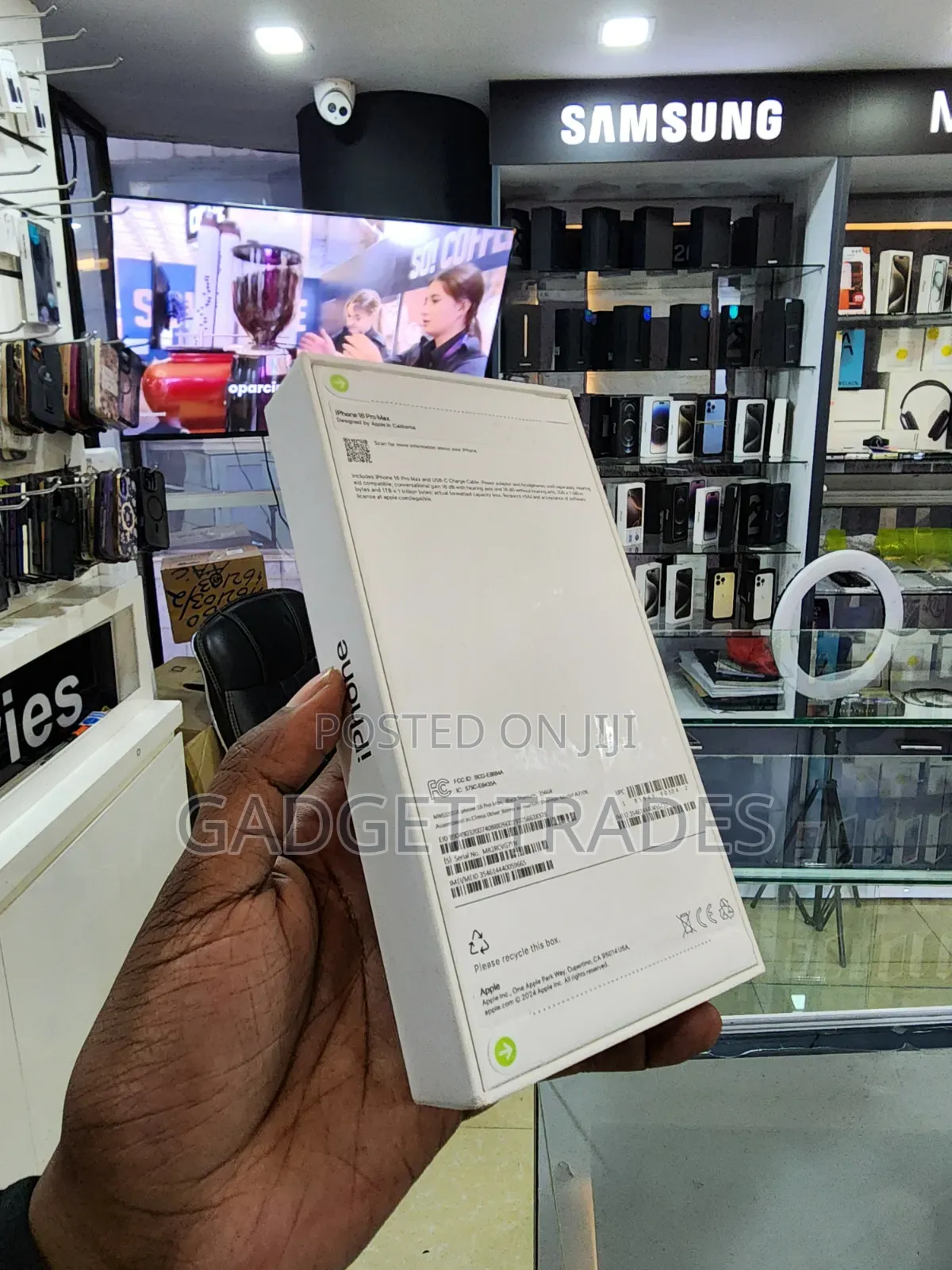 New Apple iPhone 16 Pro Max 256 GB Black