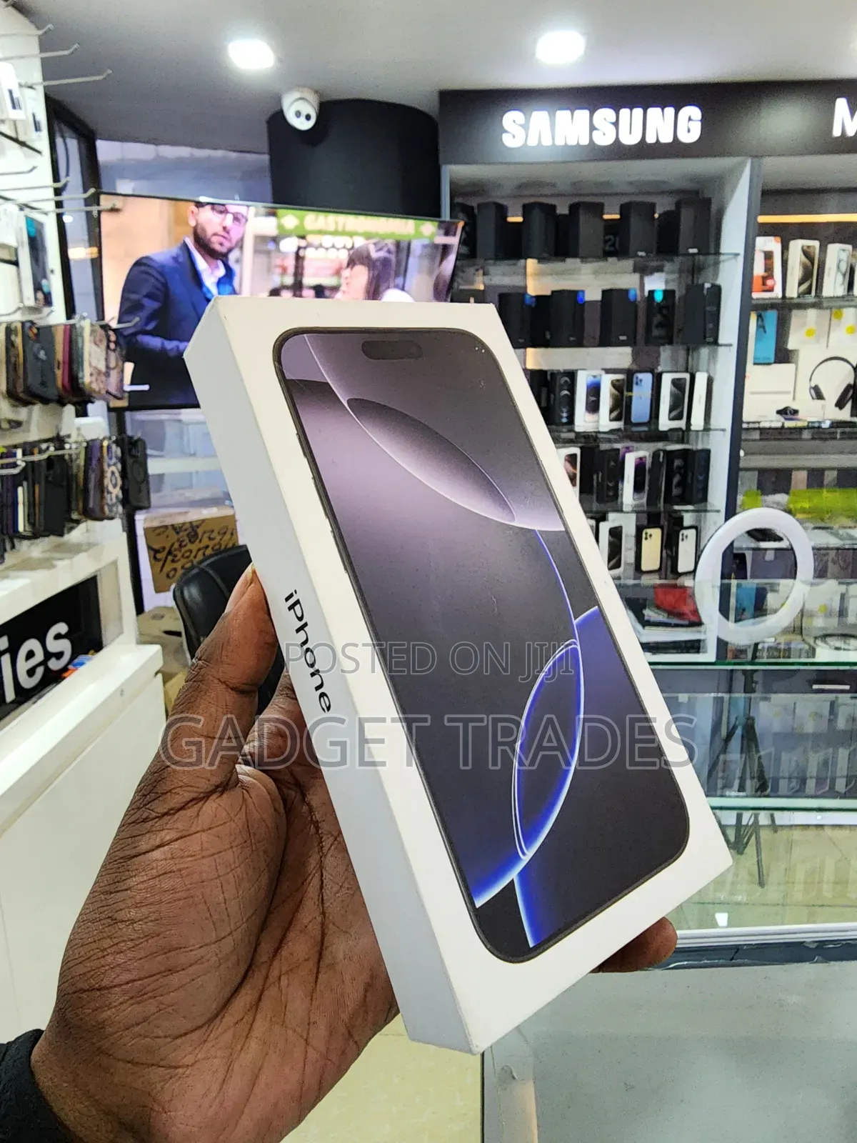 New Apple iPhone 16 Pro Max 256 GB Black