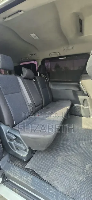 Toyota Noah 2019 Pearl