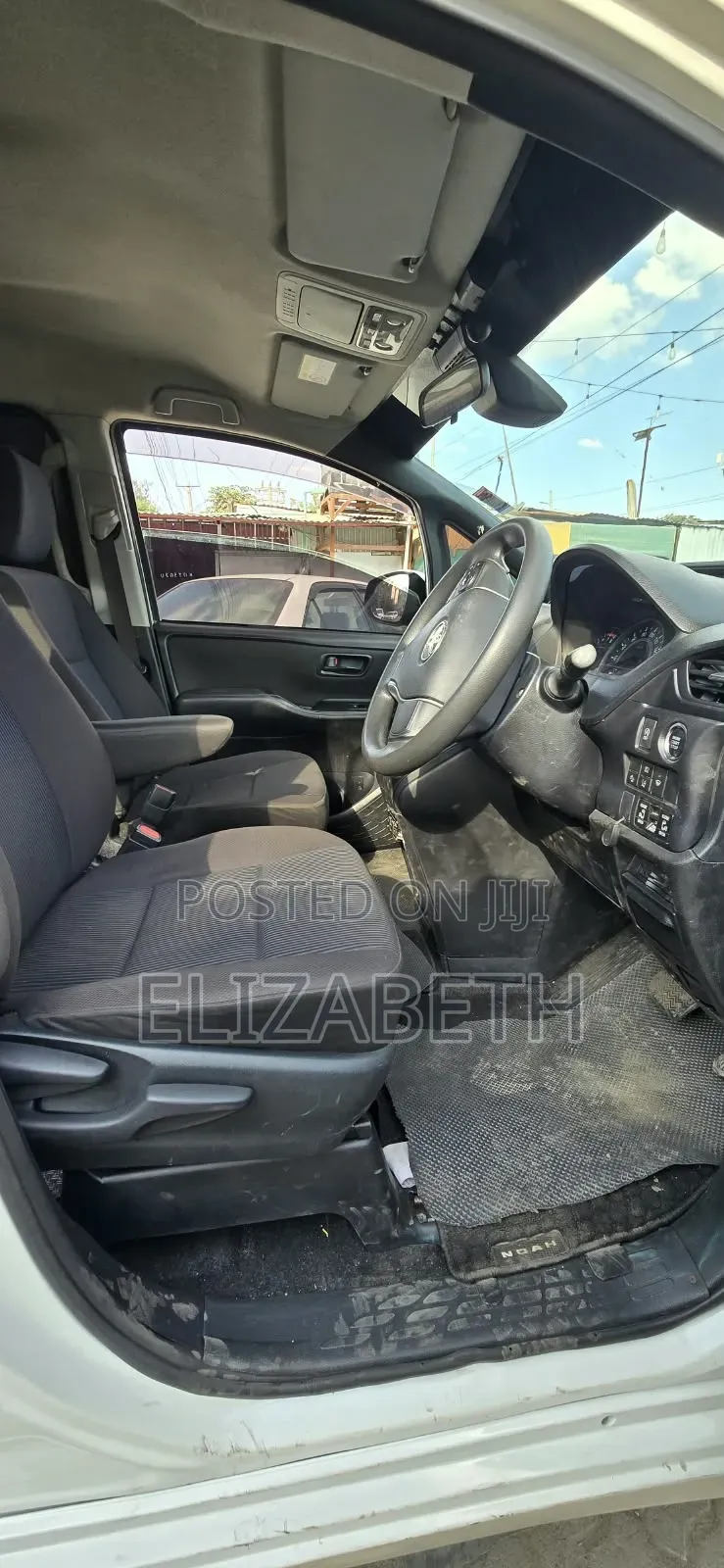 Toyota Noah 2019 Pearl