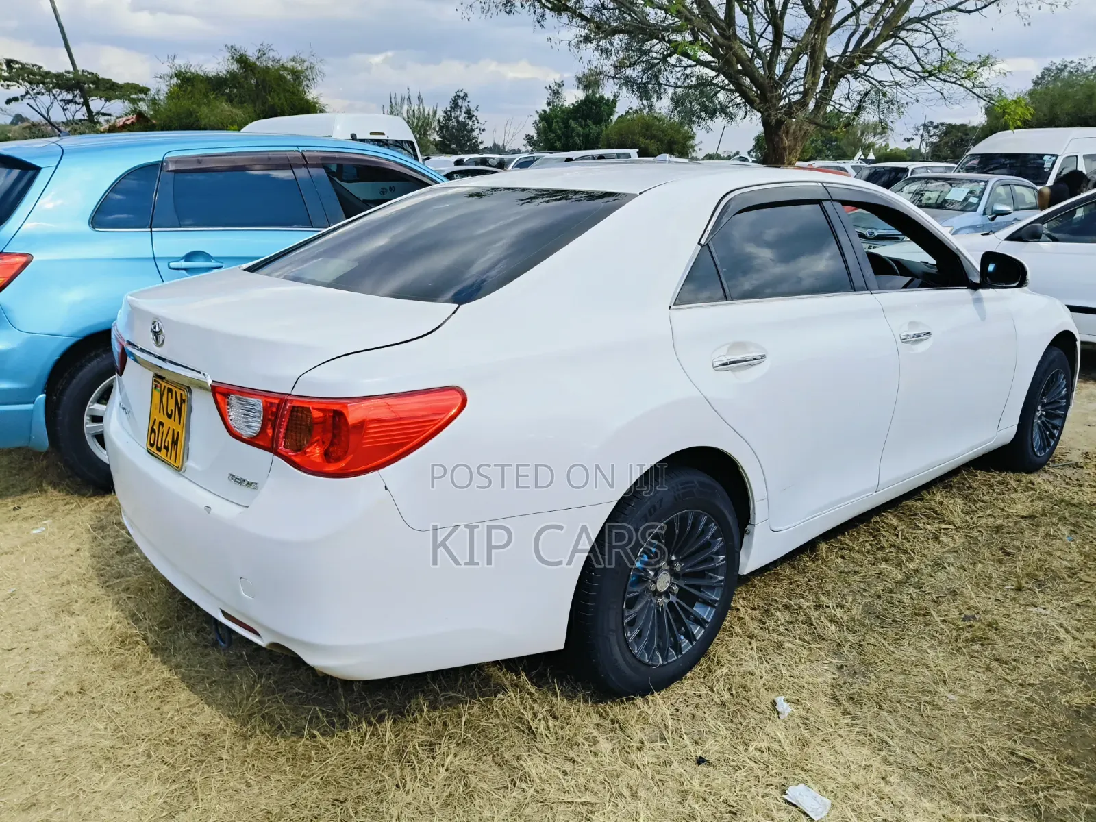 Toyota Mark X 2.5 RWD 2010 White