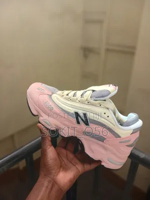 New Balance 1000
