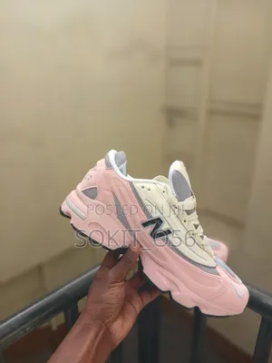 New Balance 1000