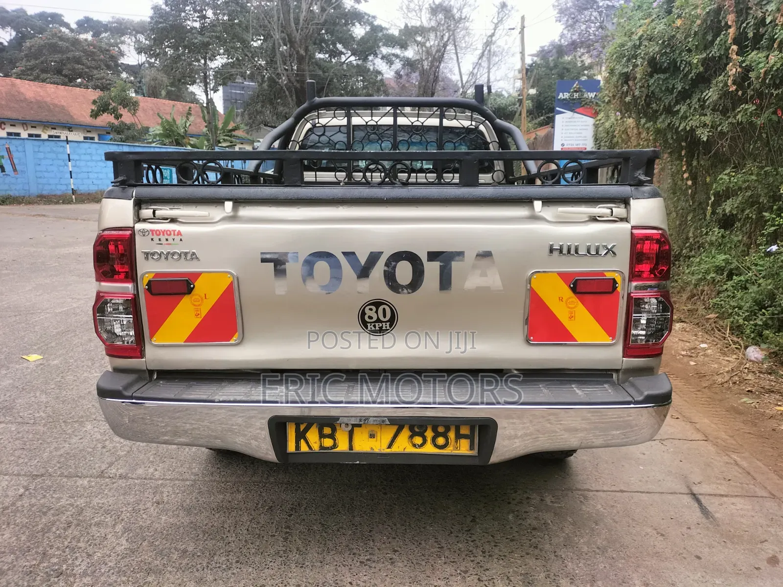 Toyota Hilux 2014 Gold