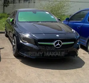 Mercedes-Benz CLA-Class CLA 180 Sedan 2018 Black