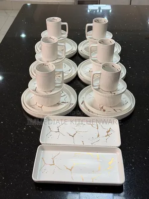 32pcs Matte Stoneware Marble Finish
Elegant Dinner Set