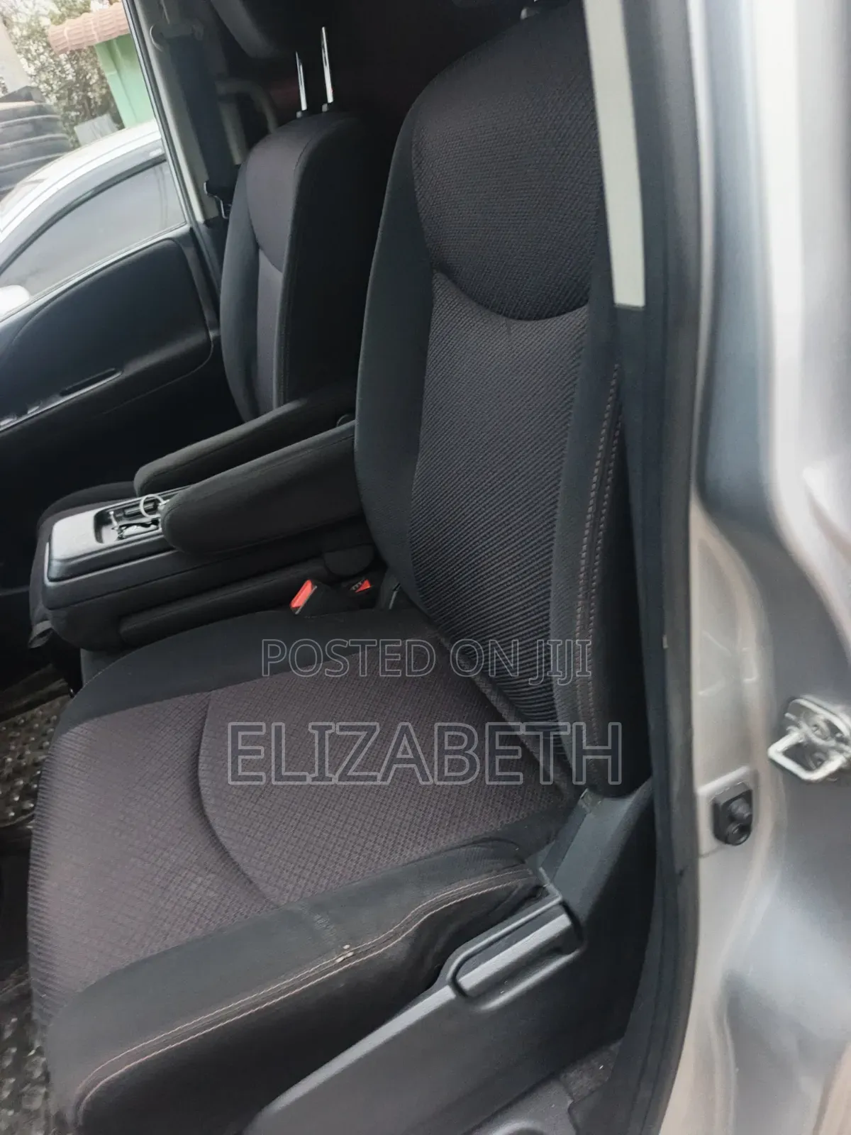 Nissan Serena 2013 Silver