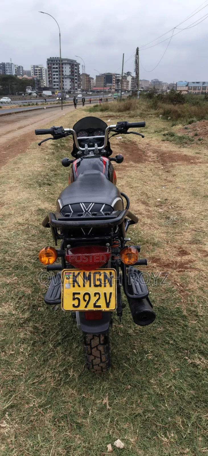 Bajaj Boxer 150 UG 2025 Black