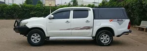 Toyota Hilux 2013 White