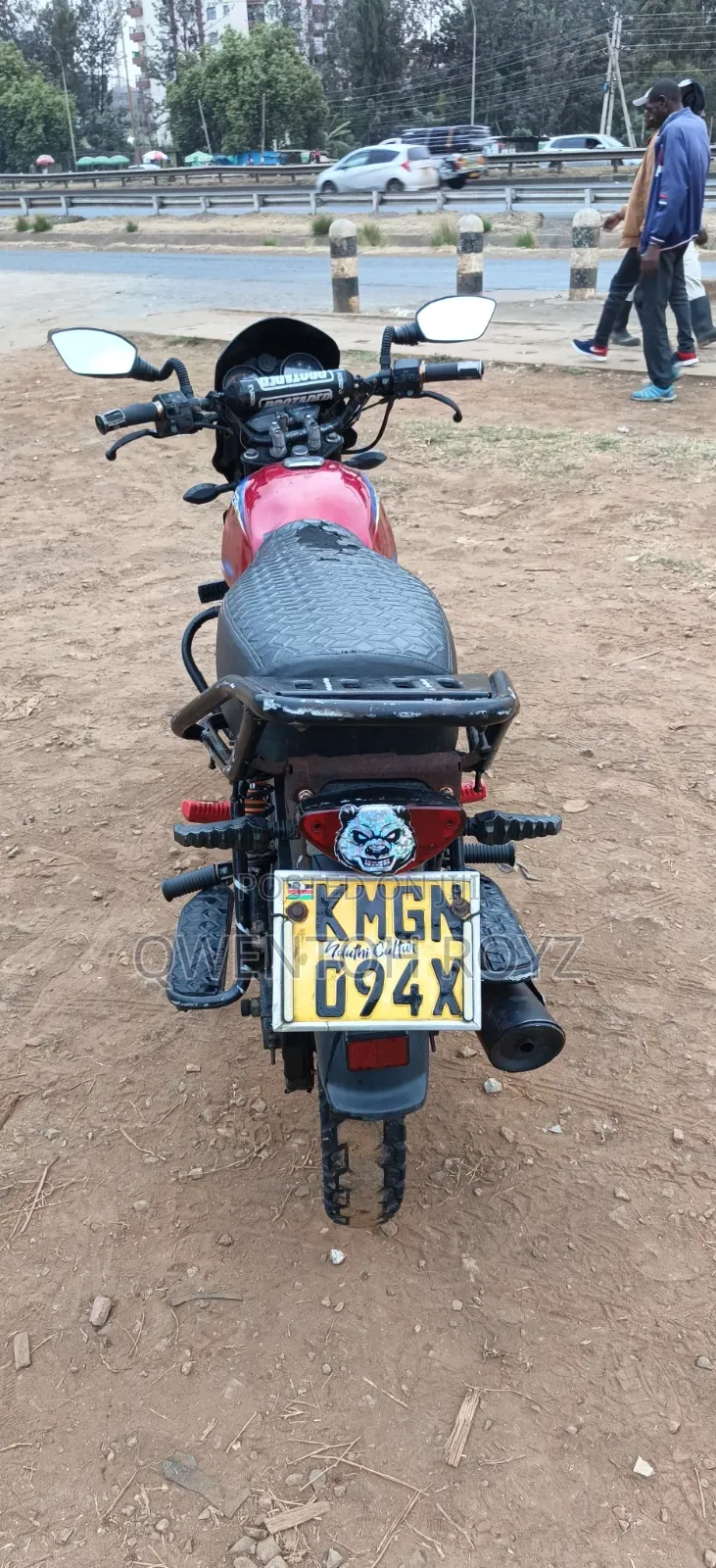 Bajaj Boxer 150 UG 2025 Red