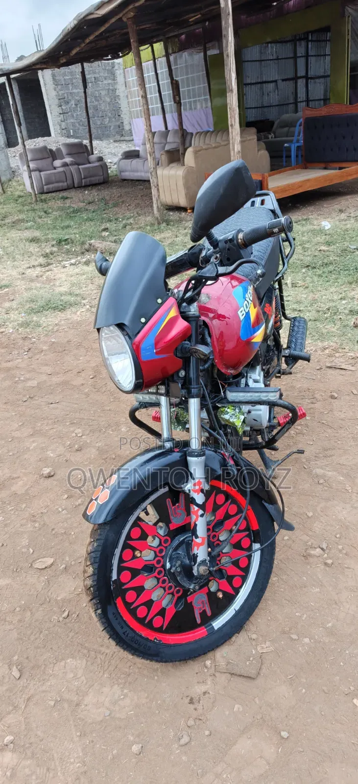 Bajaj Boxer 150 UG 2025 Red