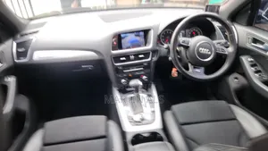 Audi Q5 2.0T Premium AWD quattro 2016 Black