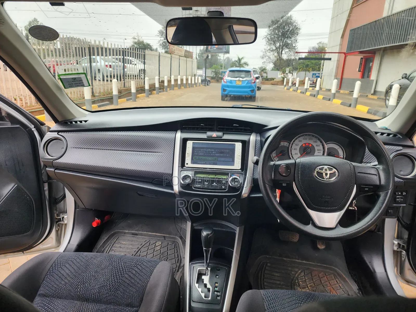 Toyota Corolla Fielder 1.5 Petrol FWD 2014 Silver