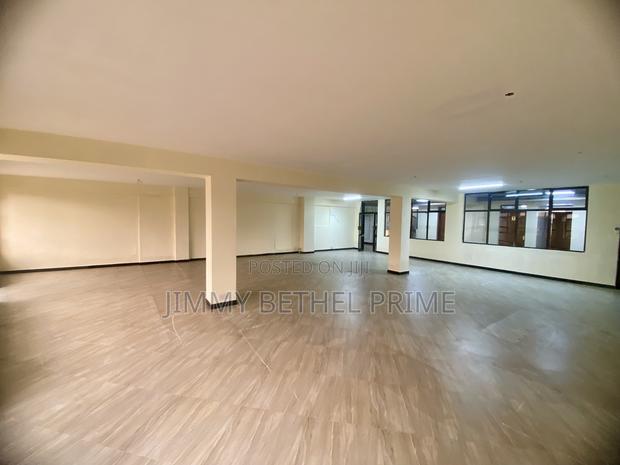 Prime Office Space for Rent 2000sqft - thumbnail 5