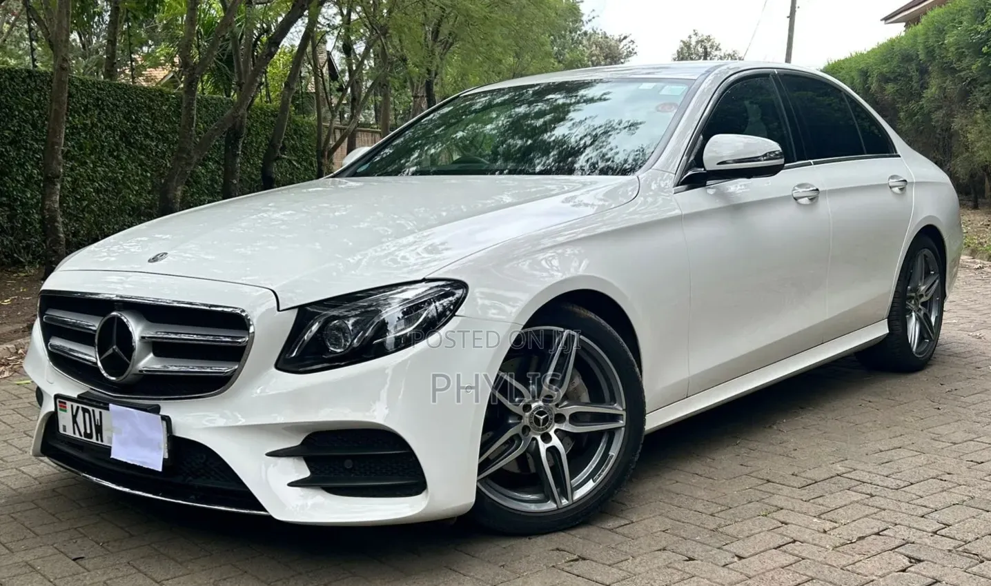 Mercedes-Benz E200 2018 White