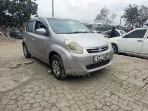 Toyota Passo 1.0 AWD 2012 Silver