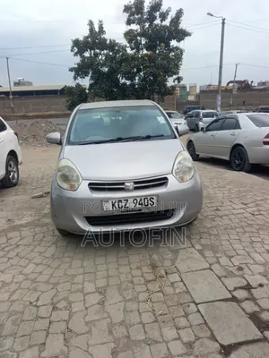 Toyota Passo 1.0 AWD 2012 Silver