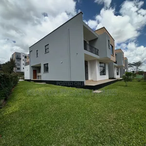 4bdrm Townhouse/Terrace in Syokimau, Gateway Mall Area for sale