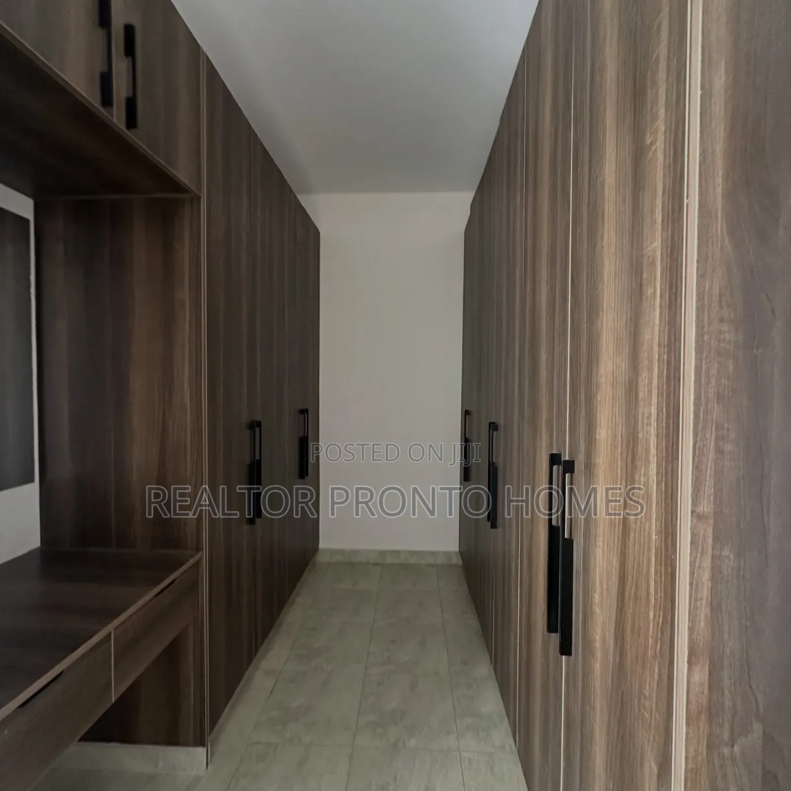 4bdrm Townhouse/Terrace in Syokimau, Gateway Mall Area for sale