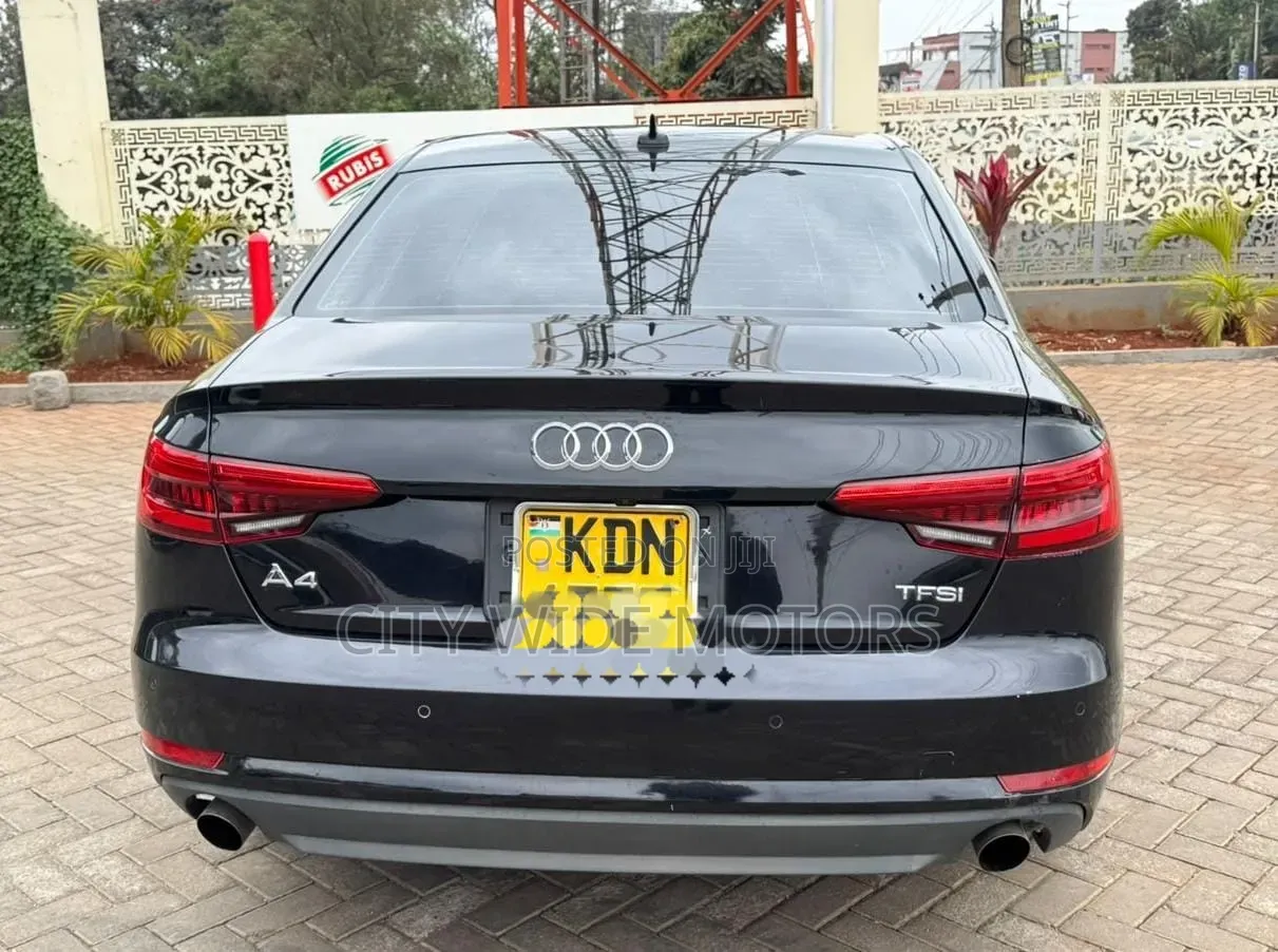 Audi A4 2016 Black