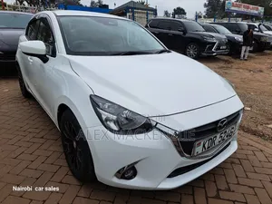 Mazda Demio 2018 White