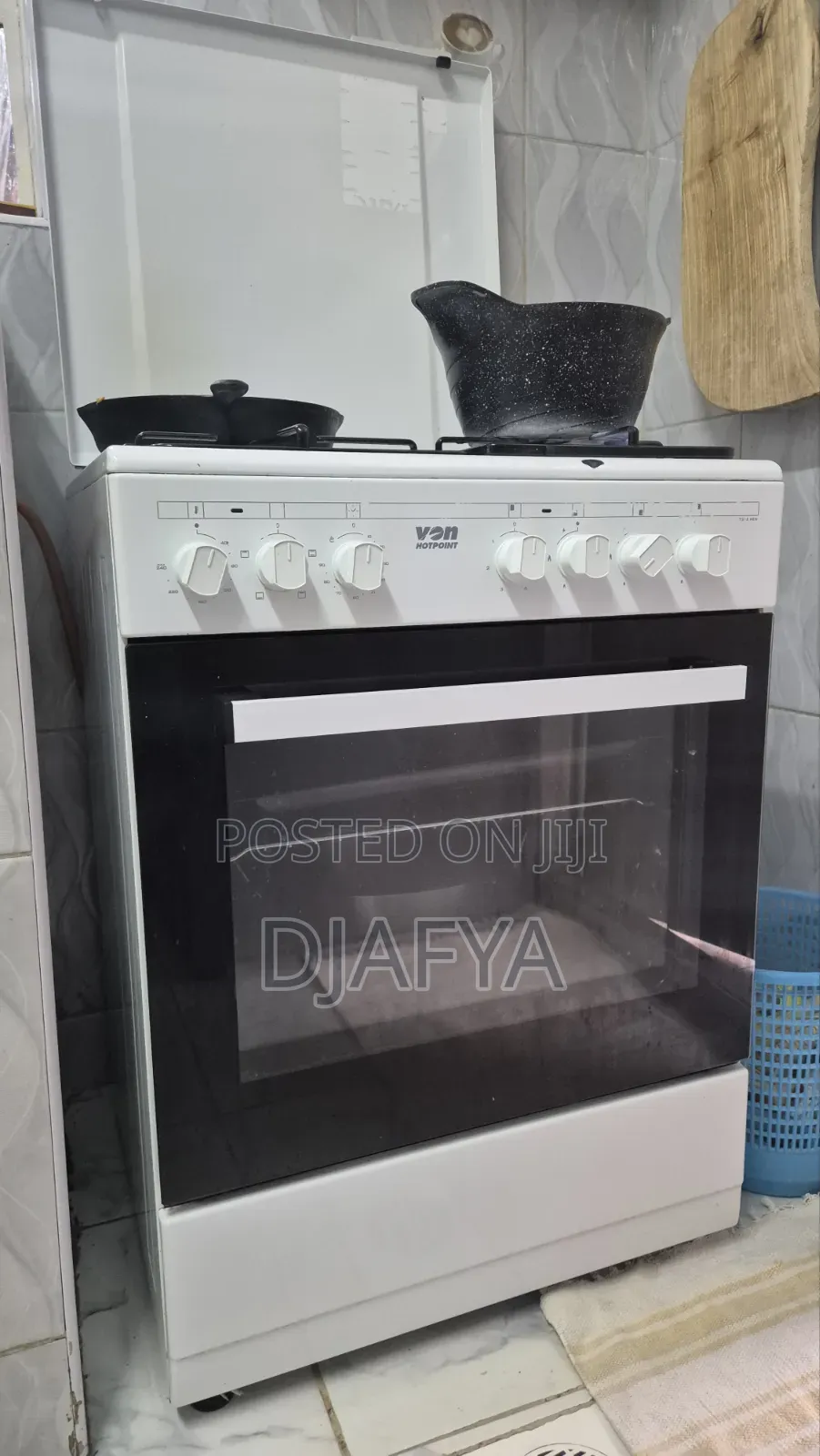 VON Hotpoint 3 Gas 1 Electric Cooker With Oven