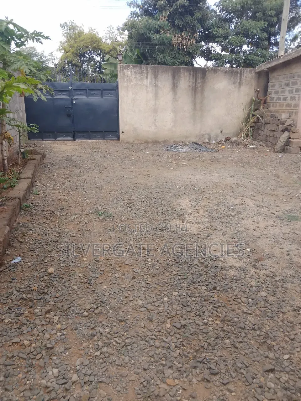 3bdrm House in Gwa Kairu, Murera for sale
