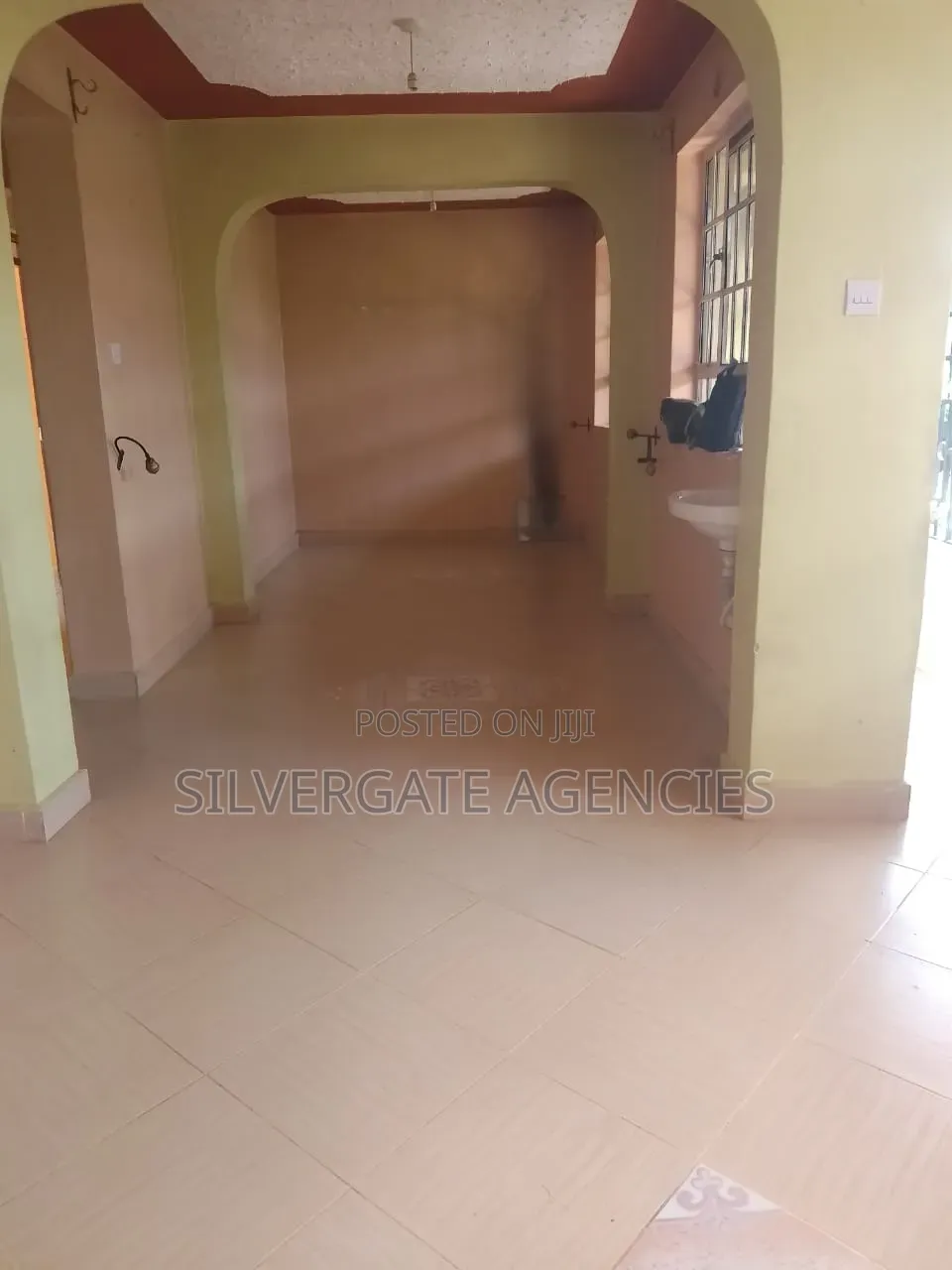 3bdrm House in Gwa Kairu, Murera for sale