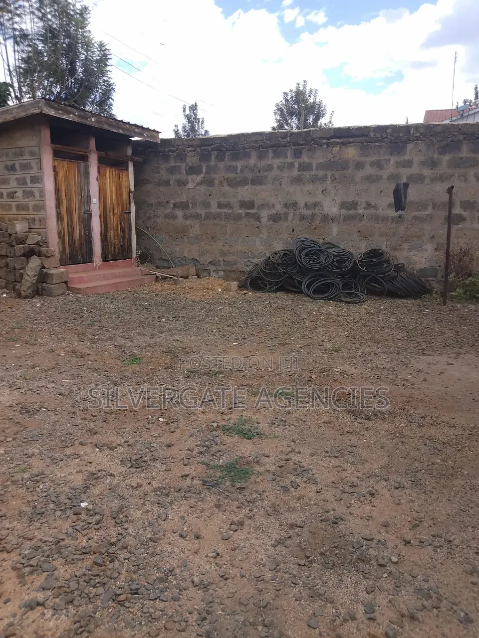 3bdrm House in Gwa Kairu, Murera for sale