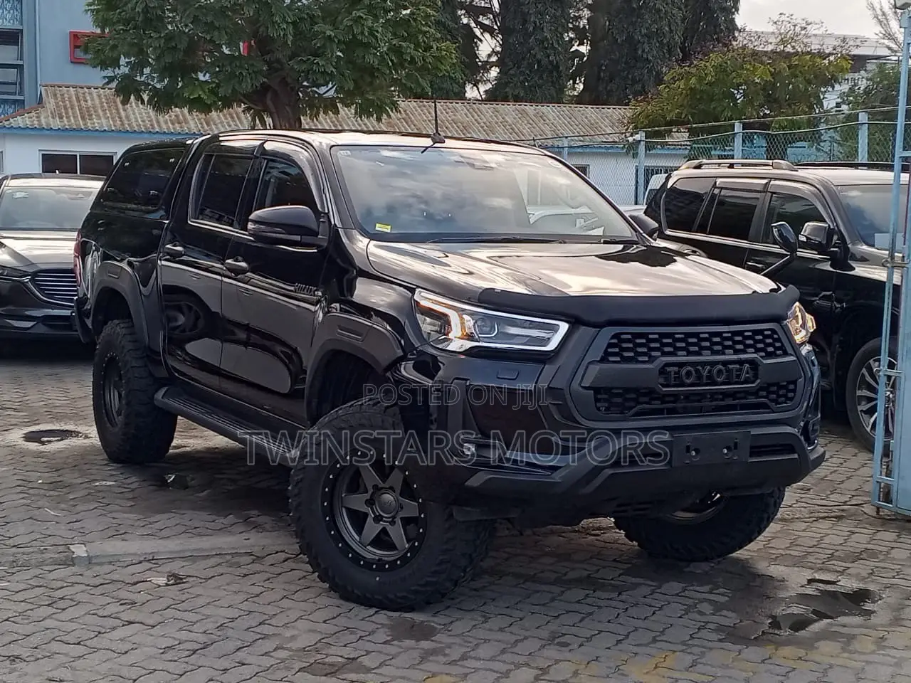 Toyota Hilux Revo Double Cab Deisel 2.4 AWD 2021 Matt Black