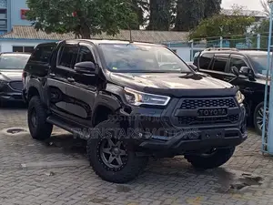 Toyota Hilux Revo Double Cab Deisel 2.4 AWD 2021 Matt Black