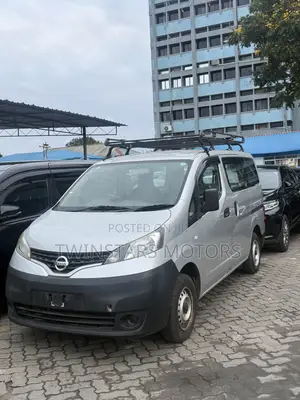 Nissan NV200 2020 Grey