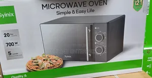 Synix Manual Microwave Oven 20L – 700W