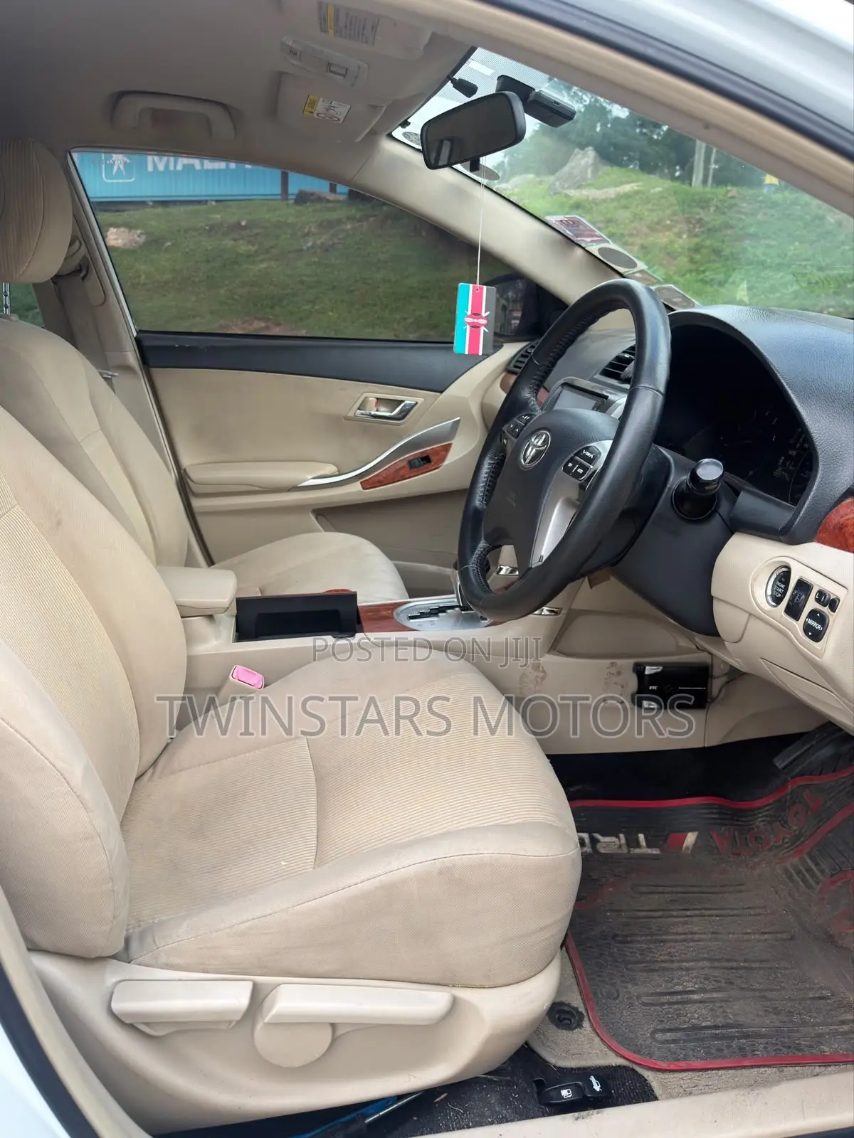 Toyota Premio 1.8 FWD 2014 White