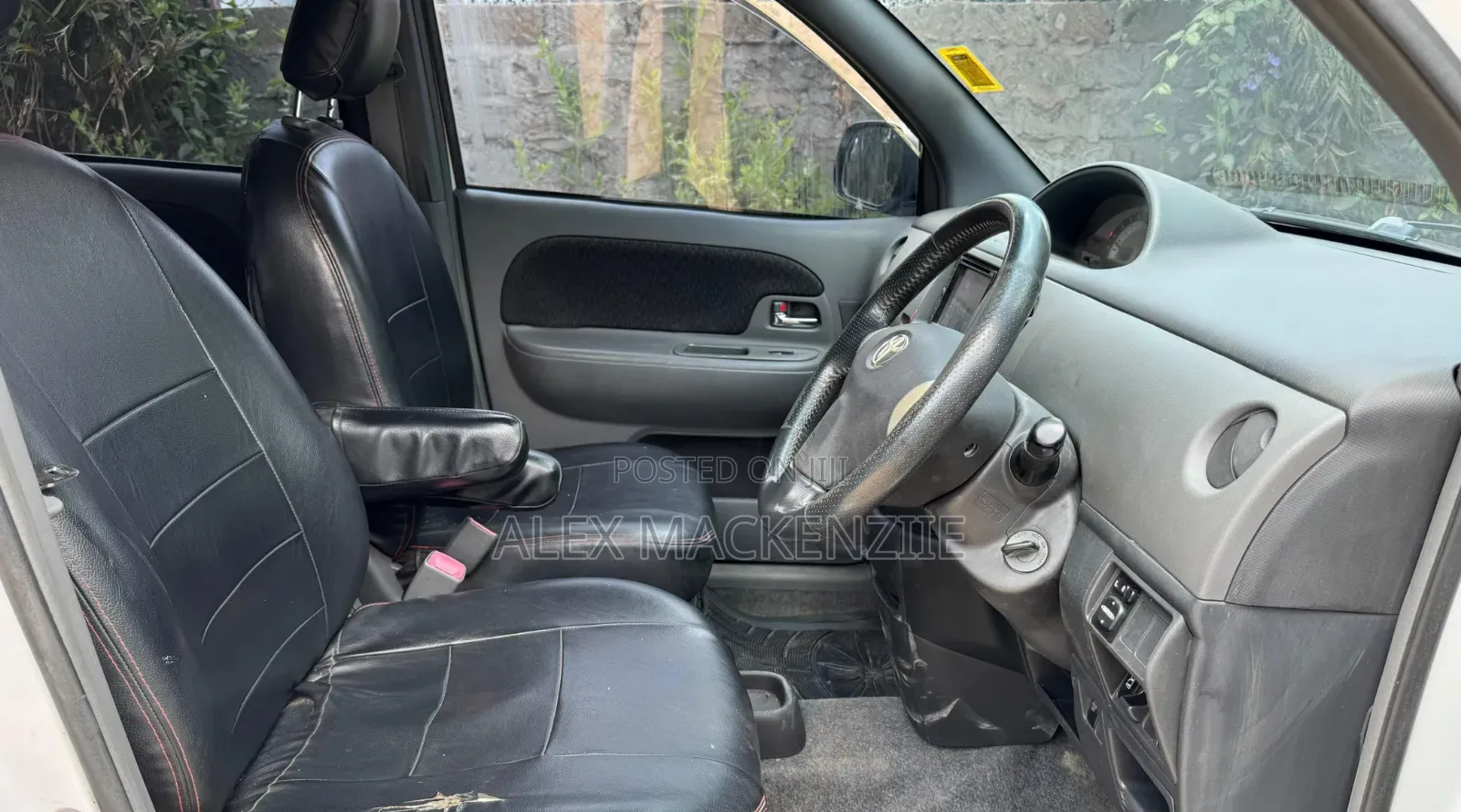 Toyota Sienta 2012 White