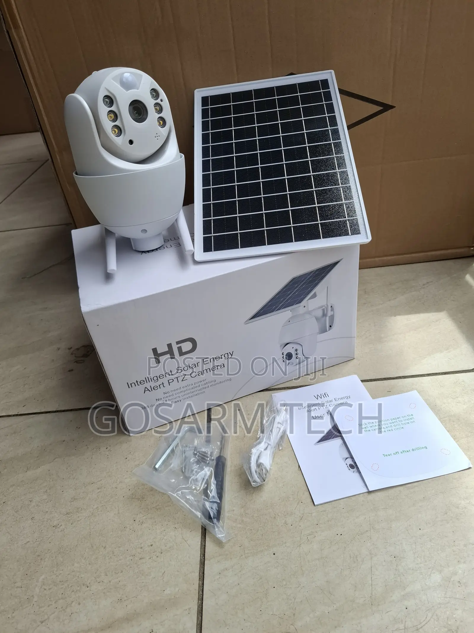 UBOX 4MP 4G Outdoor Camera - Solar Powered, Two-Way Audio Surveillance