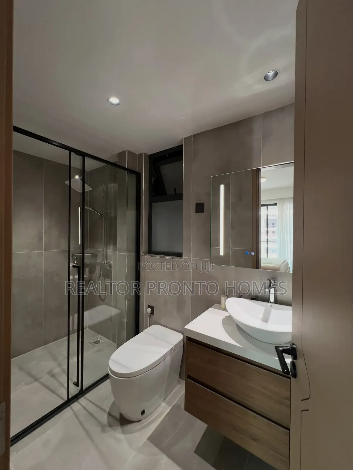 1bdrm Apartment in Westlands, Raphta Road Area for sale