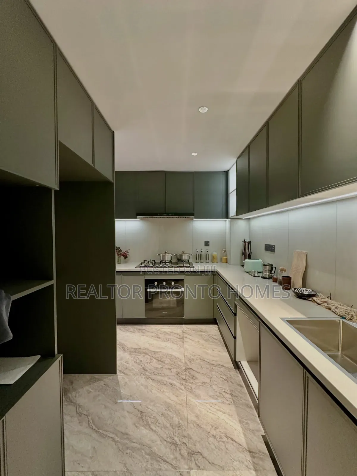 3bdrm Apartment in Westlands, Raphta Road Area for sale