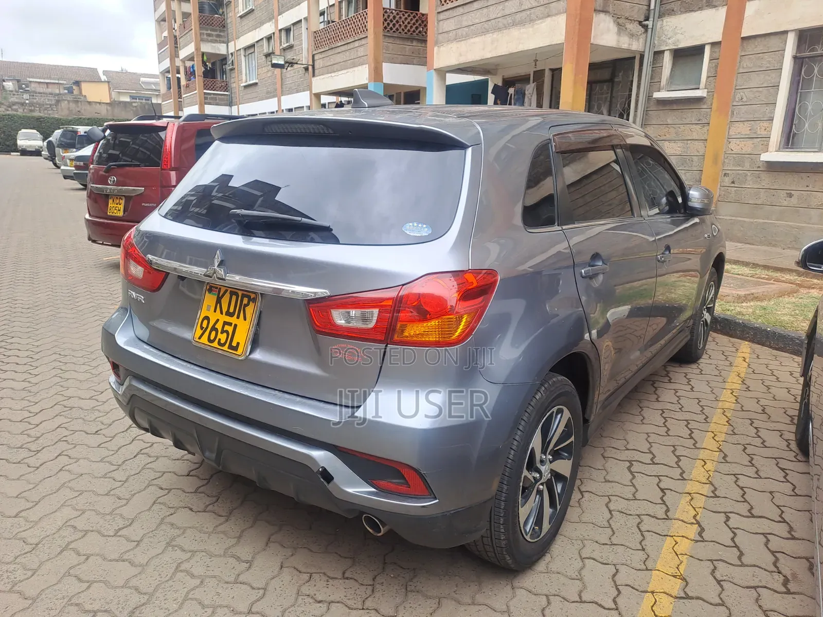Mitsubishi RVR 2017 Gray