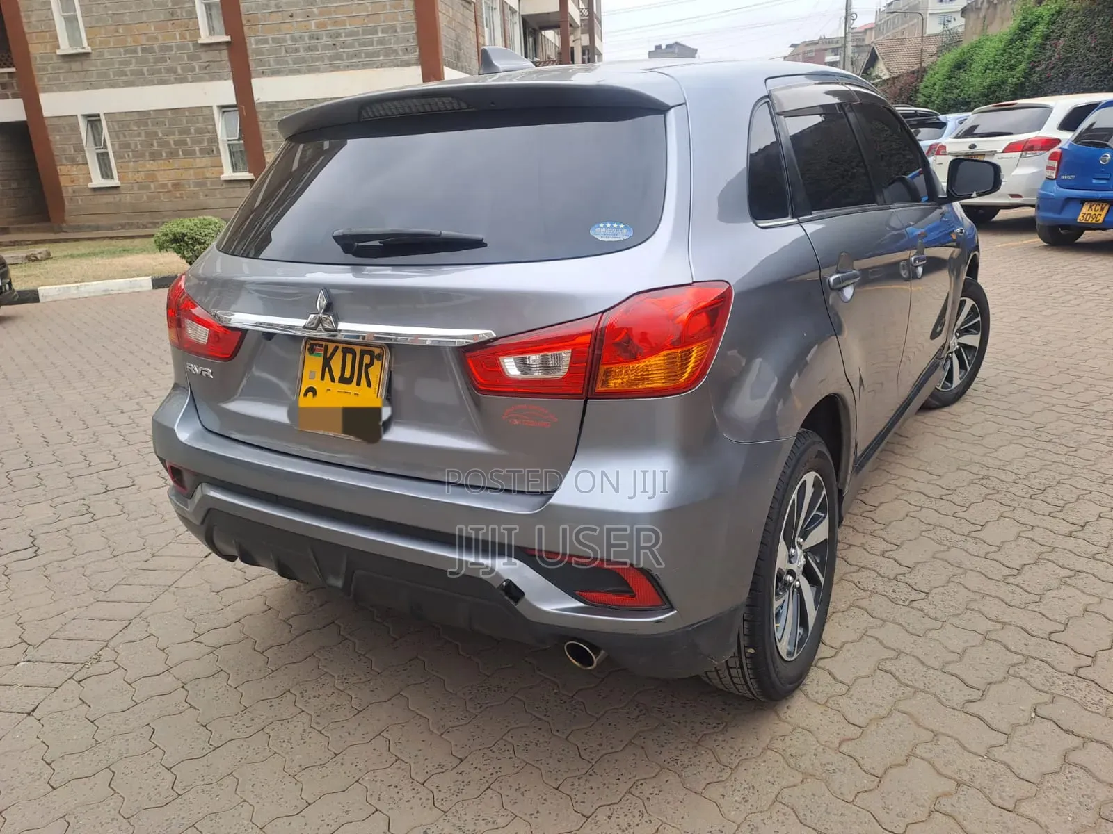 Mitsubishi RVR 2017 Gray