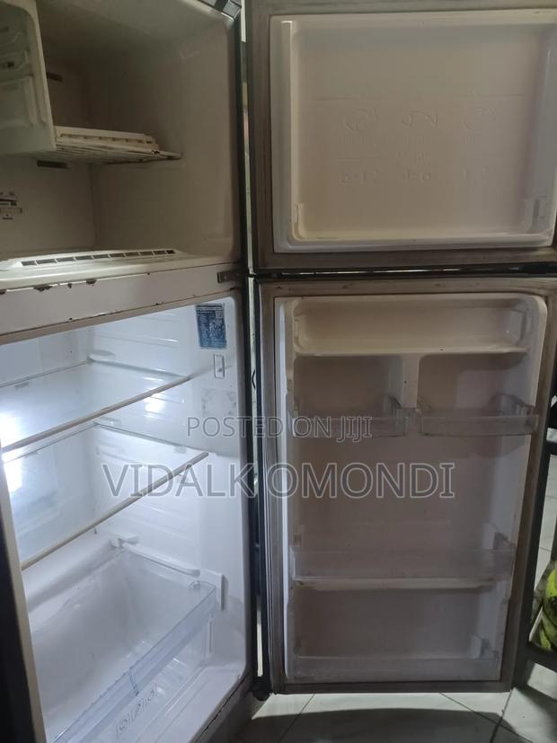 Samsung Fridge - thumbnail 3