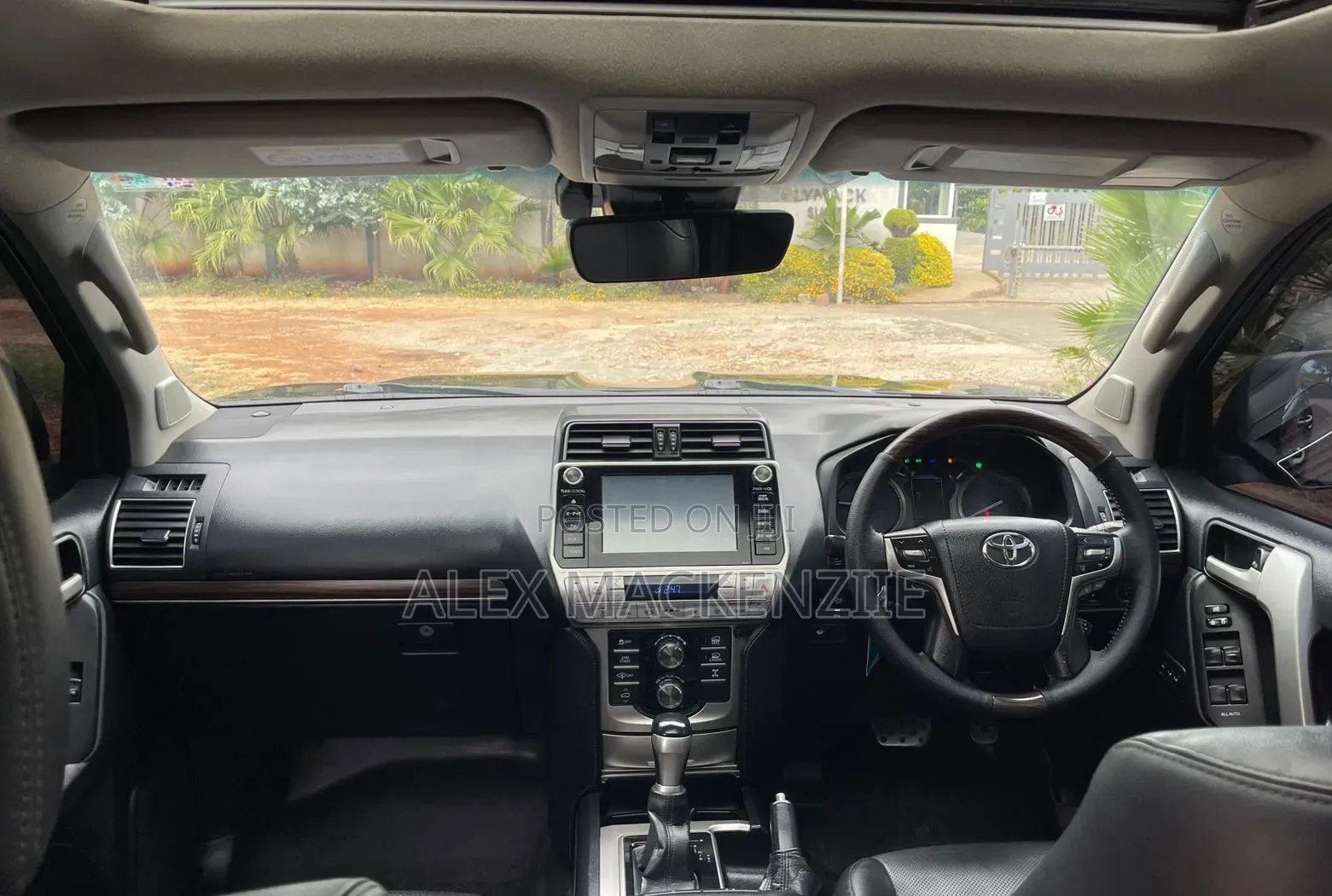 Toyota Land Cruiser Prado 2018 Black